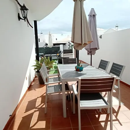 Erimar Luxe 2-slaapkamer Met Verwarmd Privezwembad * Playa Blanca (Lanzarote)